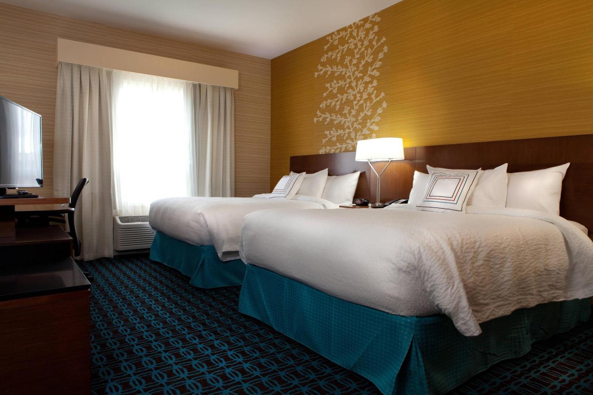 Fairfield Inn & Suites By Marriott Lethbridge Exterior foto